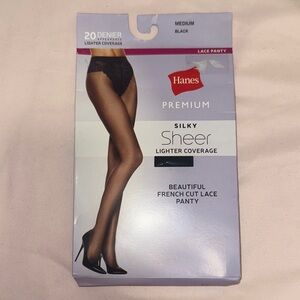Hanes Silky Sheer Black Lace Pantyhose in medium